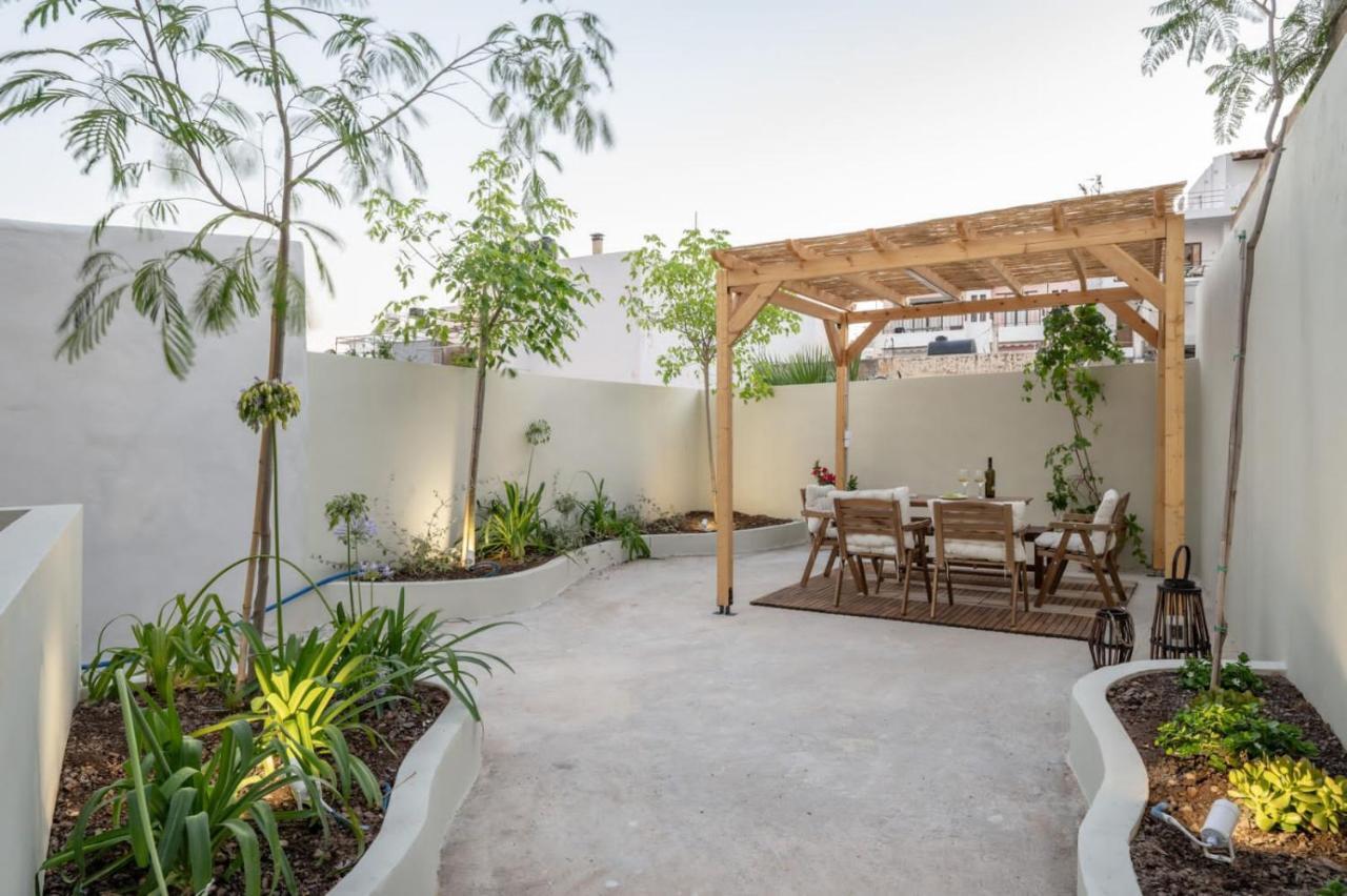 Arokaria Villa Ierápetra Buitenkant foto